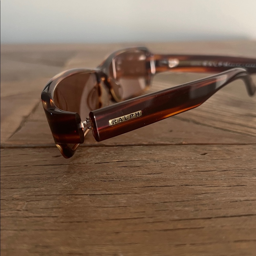 Ralph Lauren sunglasses - Picture 5 of 8